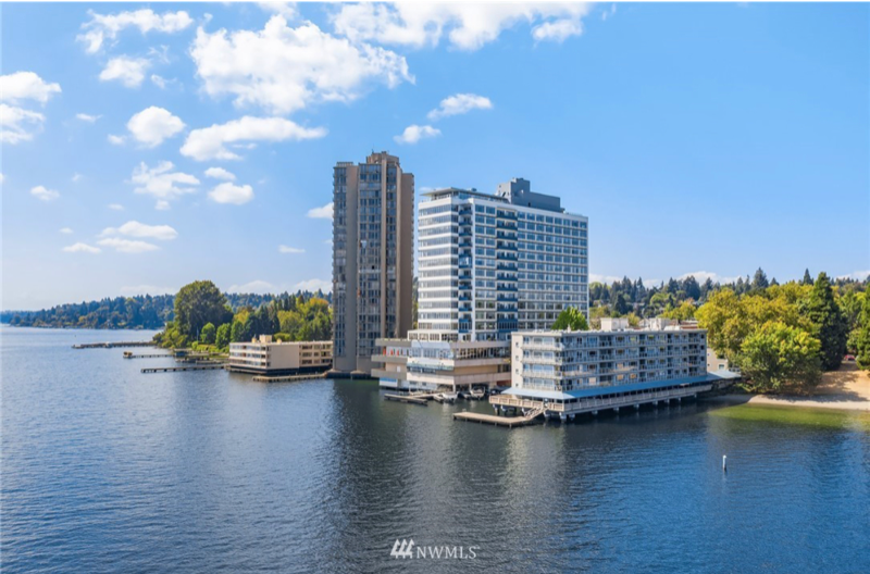 Seattle Condo: 1810 43rd ave E