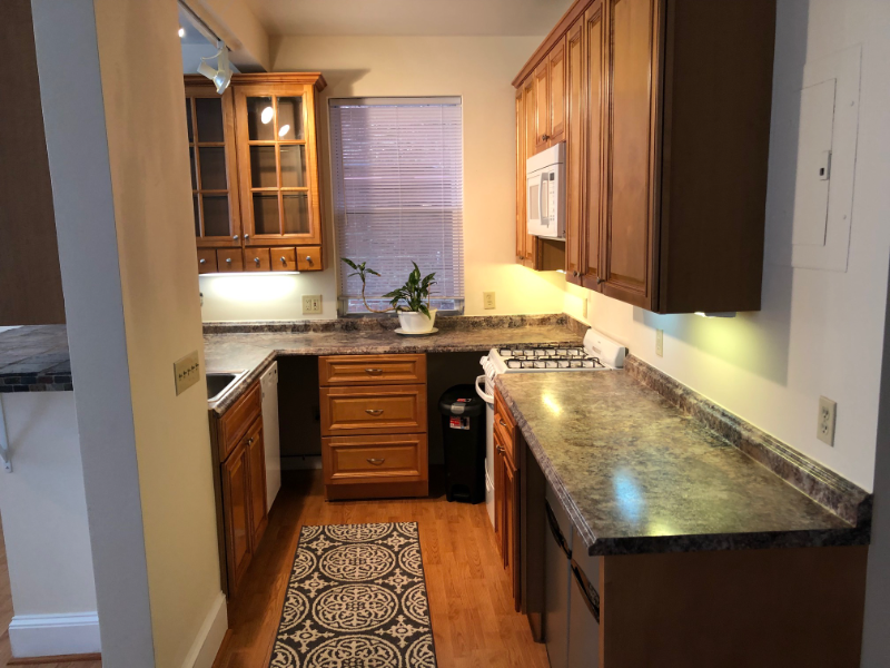 Washington House: 1315 Park Rd NW