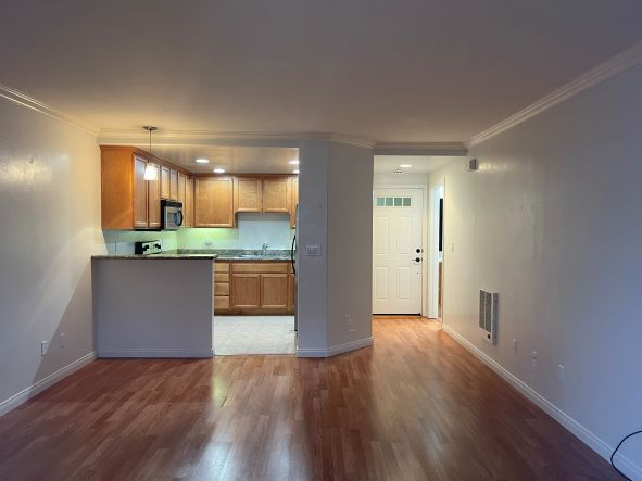 San Diego Condo: 3993 Jewell Street