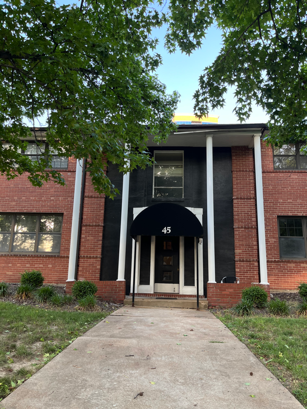 Clayton Apartment: 45 Brighton Way