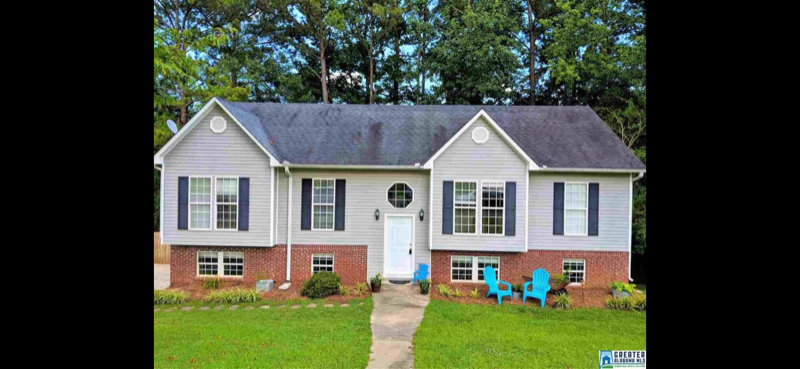 Odenville House: 478 S Hillcrest Rd