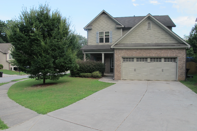 Buford House: 2145 Harvest Ridge Circle