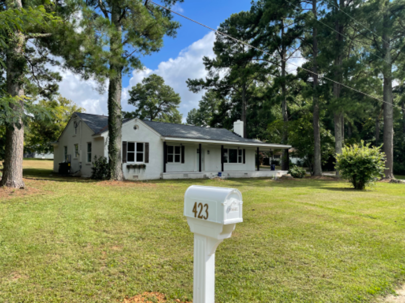 423 W main st, Spring hope NC, 27882