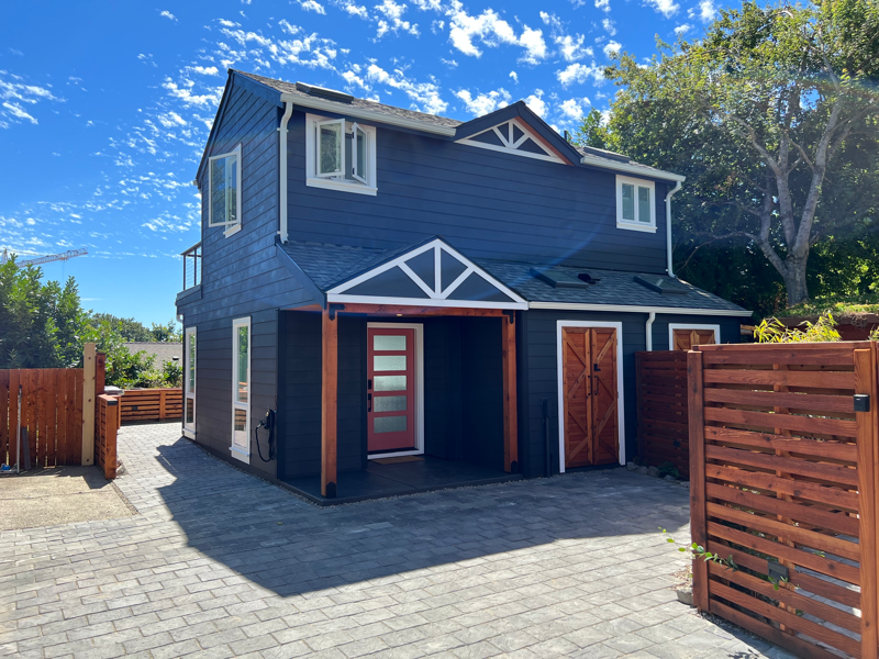 Portland House: 3012 SE Franklin St