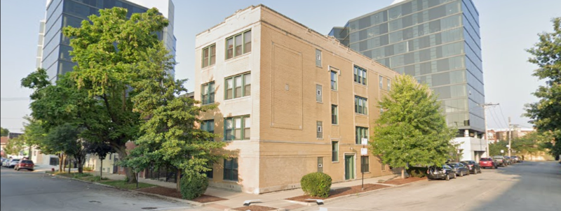 Chicago Apartment: 2709 W Belden Street