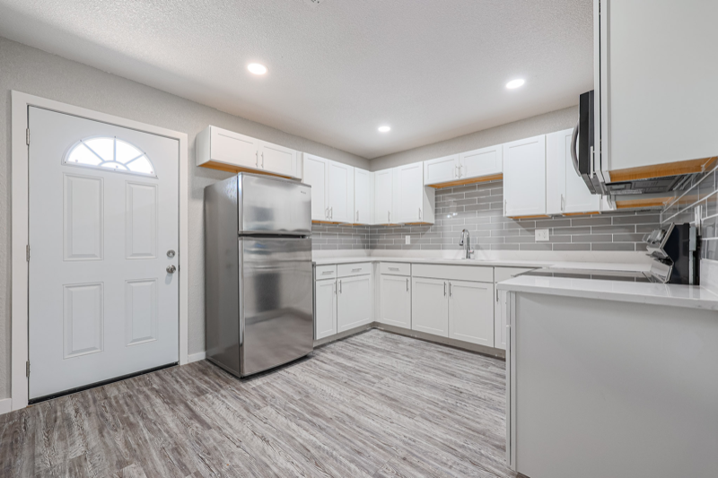 Mesa Multiplex: 1159 W Drummer Ave