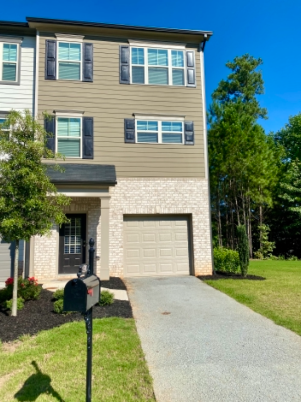 Atlanta Townhome: 3141 Meadowstone Ln SW