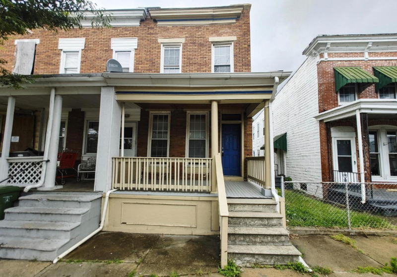 Baltimore Townhome: 2123 Annapolis Rd