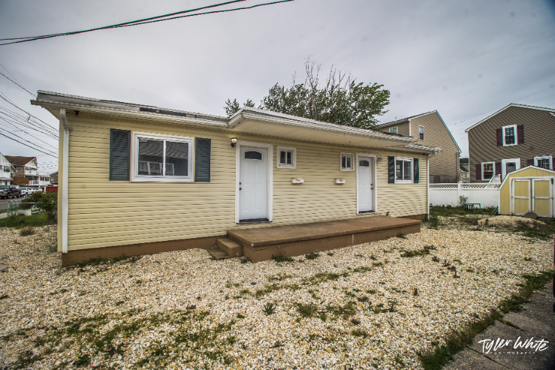 Wildwood Other: 542 W Maple Ave