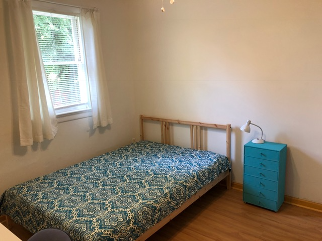 Richmond Other: 2400 Perry St, Perry Gardens