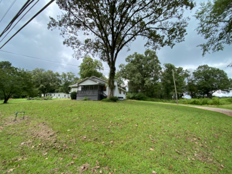 Jasper House: 2404 old birmingham hwy