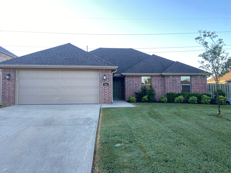 Springdale House: 7331 Bellgrove Ave