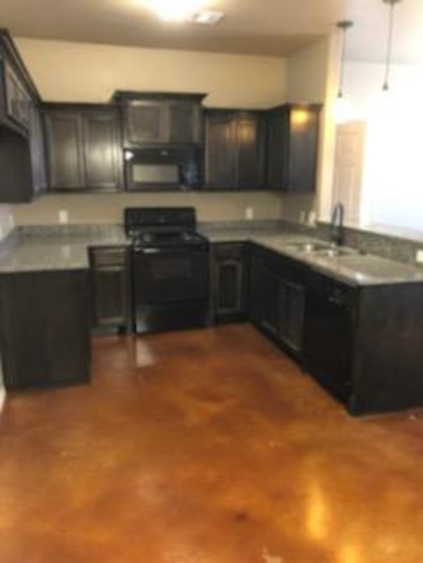 El Reno Townhome: 1824 Post Oak RD