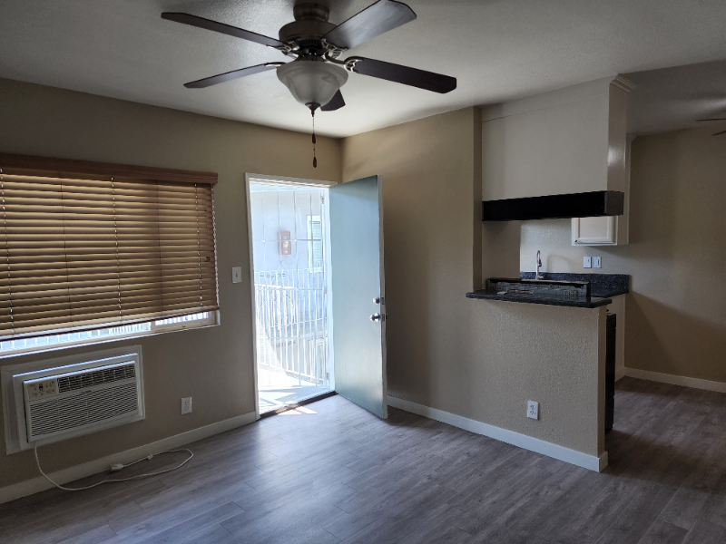 Downey Apartment: 9320 Elm Vista Dr