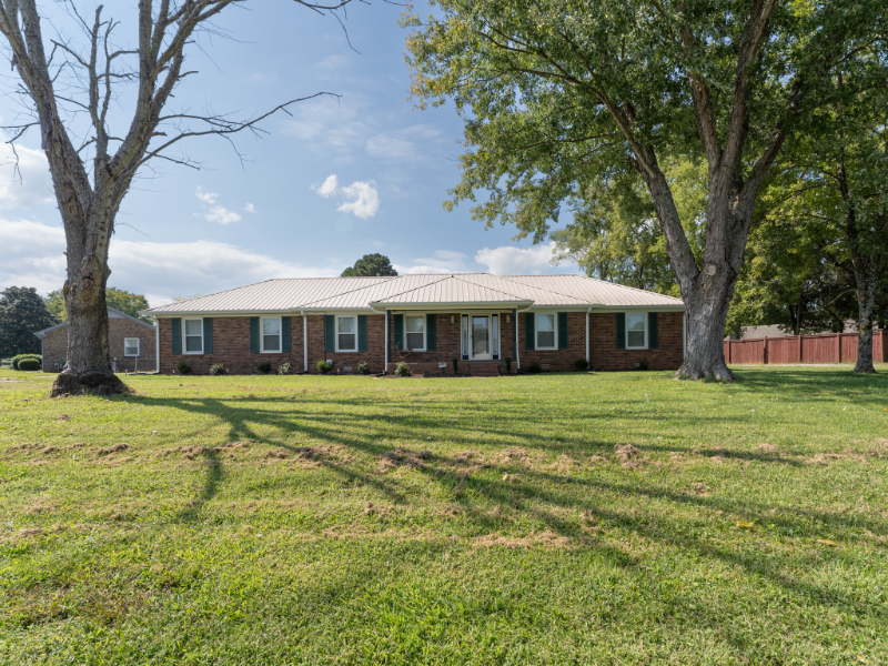 Murfreesboro House: 2981 Bridle Dr