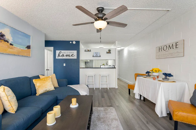 Kahului Apartment: 111 Kahului Beach Road