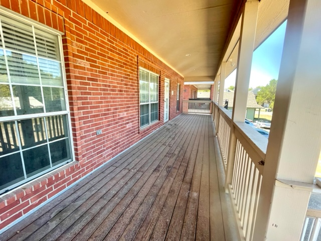 Waco House: 1909 S 14th St