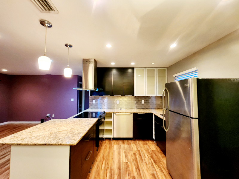 St Petersburg House: 539 82nd Ave N