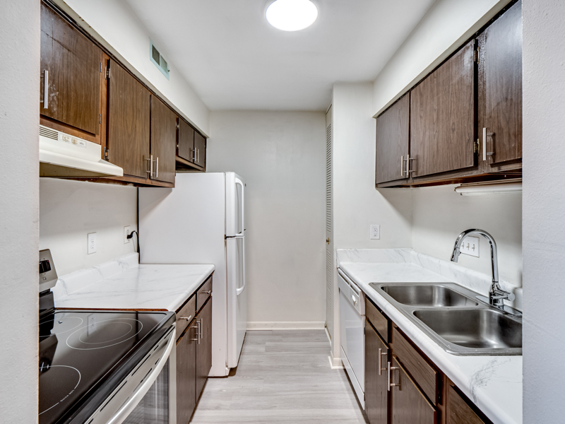 Charlotte Apartment: 325 Orchard Trace Ln