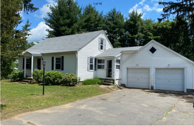 Belchertown Townhome: 1288 Federal St