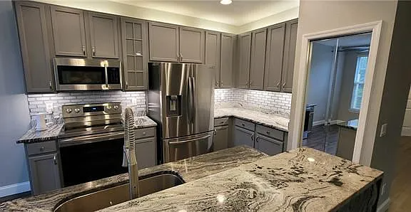 Fort Myers House: 4048 Cherrybrook Loop