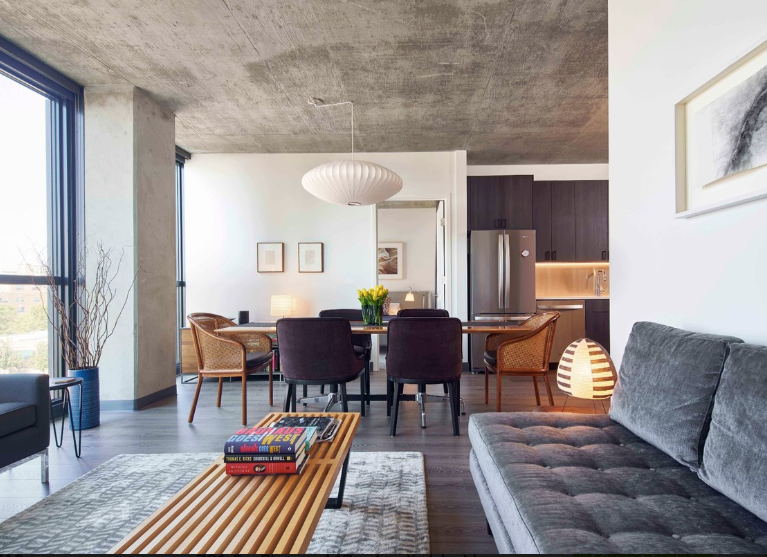 chicago Apartment: 181 north ada street