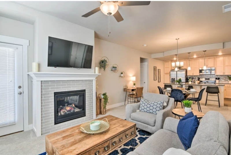 Loveland Condo: 4622 Hahns Peak Dr. #208