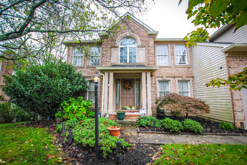 Baltimore House: 9321 Ravenridge Rd