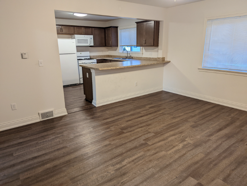 Depew House: 77 Laverack