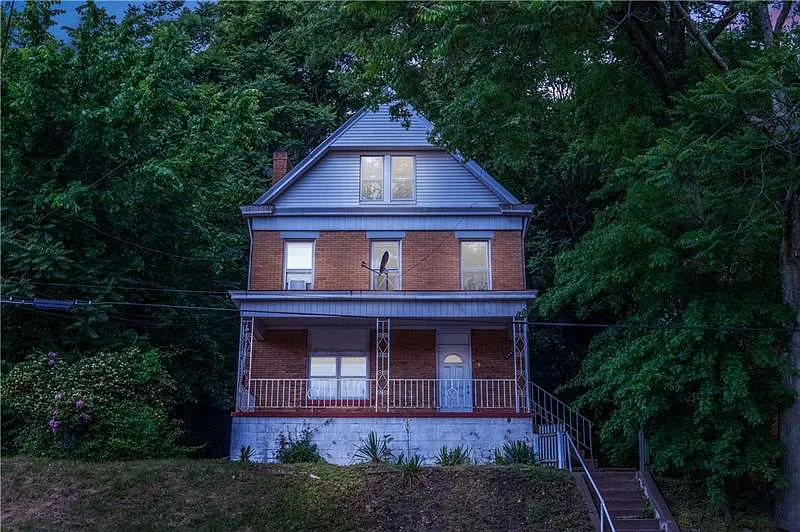 Pittsburgh Multiplex: 299 N Balph Ave