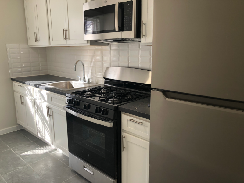 Teaneck Apartment: 500 Alma Terrace