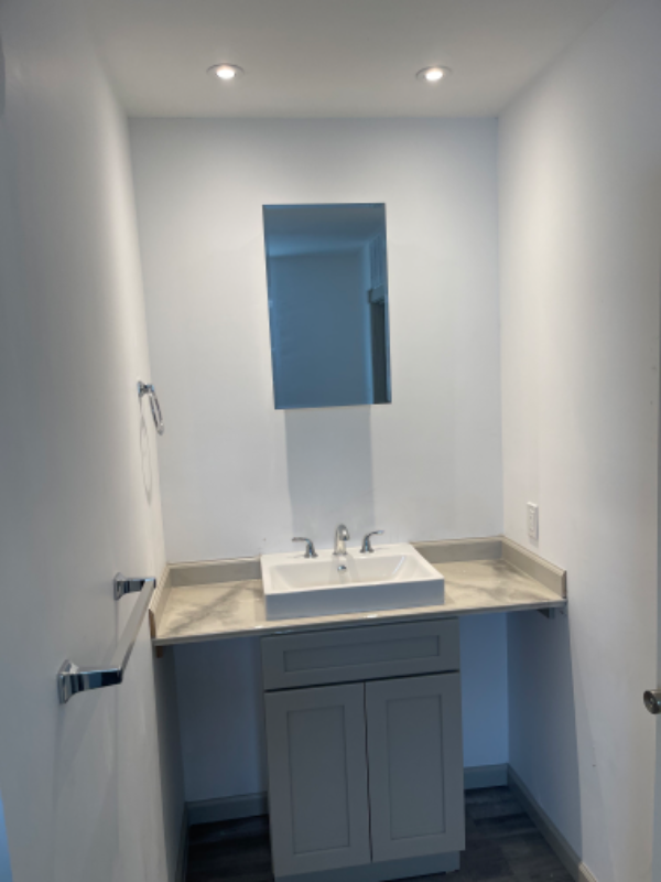 Schenectady Apartment: 1719 Broadway