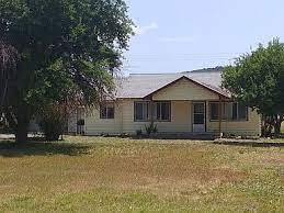 Cedaredge House: N.E. 4th and Main