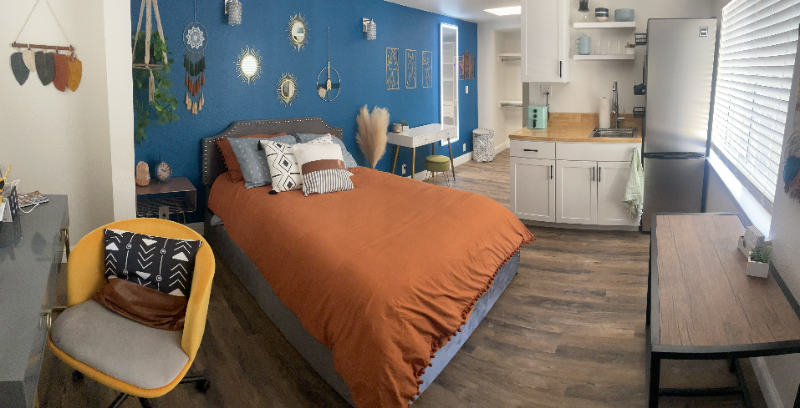 Chico House: 141-1/2 W 12th St.