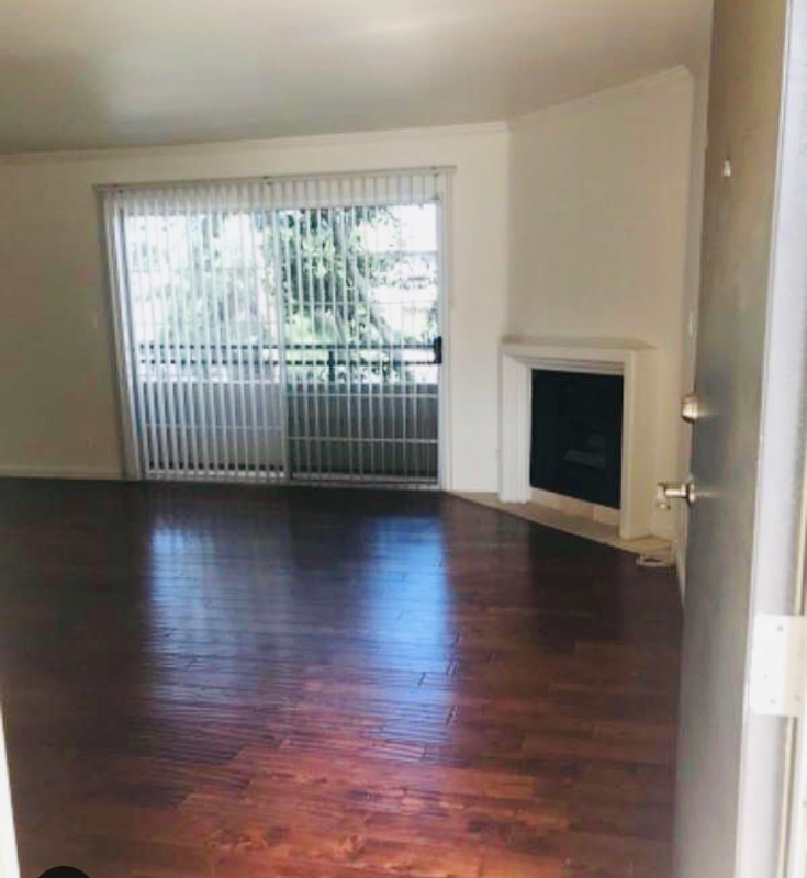 Sherman Oaks Townhome: 13012 Riverside Dr