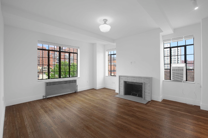 New York Apartment: 436 West 21st street
