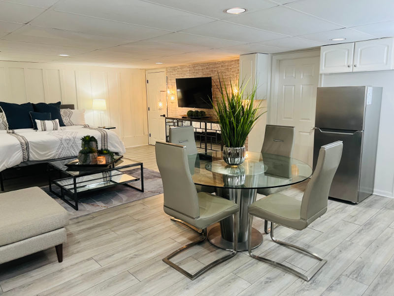 Westbrook House: 3 Louwine Way