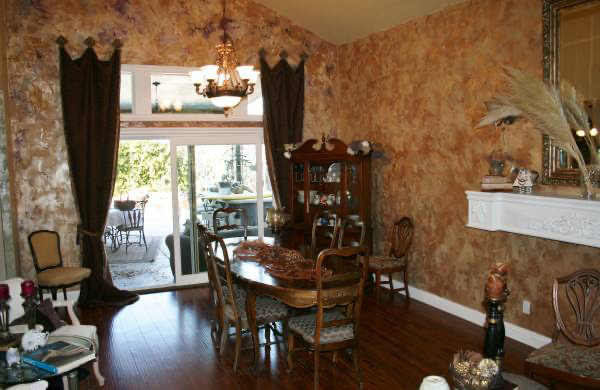 Temecula House: 494 Nicolas road