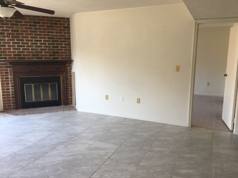 Columbia Apartment: 3609 Juneau Rd