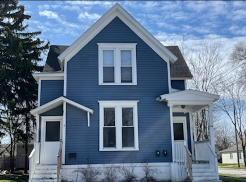 Bay City Apartment: 600 18th St.