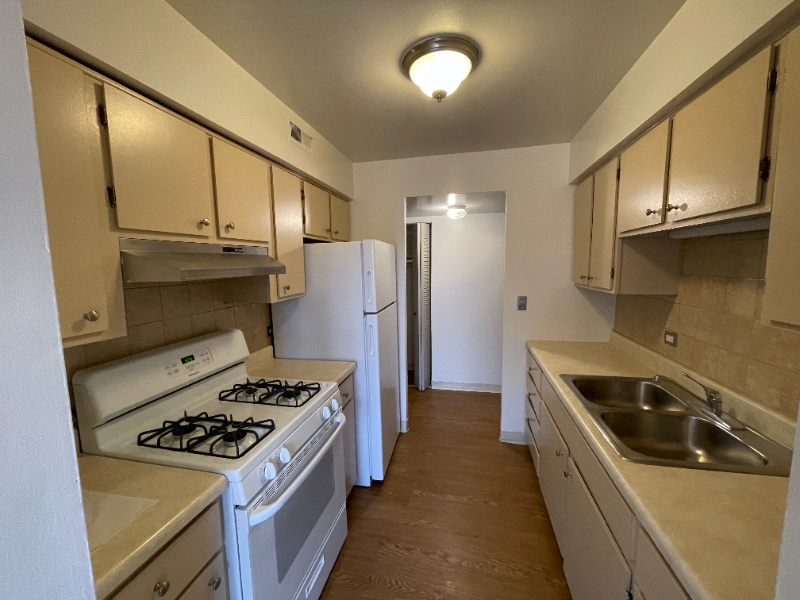 Waukegan Multiplex: 338 N. Green Bay Rd