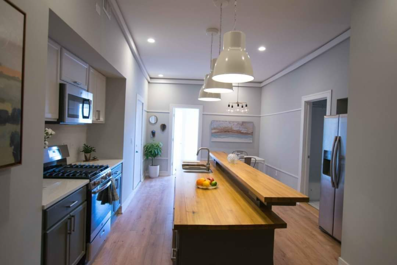 CHICAGO Multiplex: 2732 S BONFIELD ST