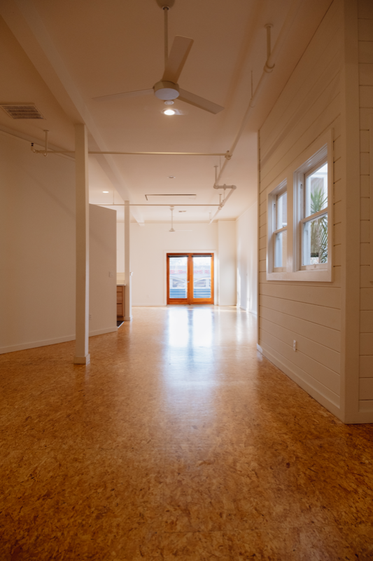 Oakland Apartment: 4920 Telegraph Avenue