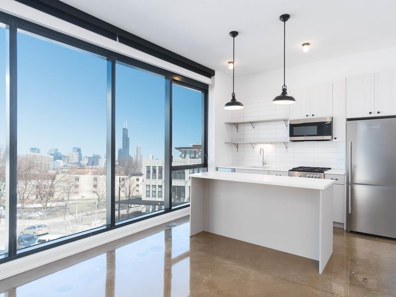 Chicago House: 1450 S Blue Island