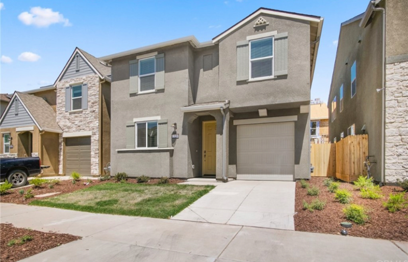 Merced House: 313 Sullivan Dr