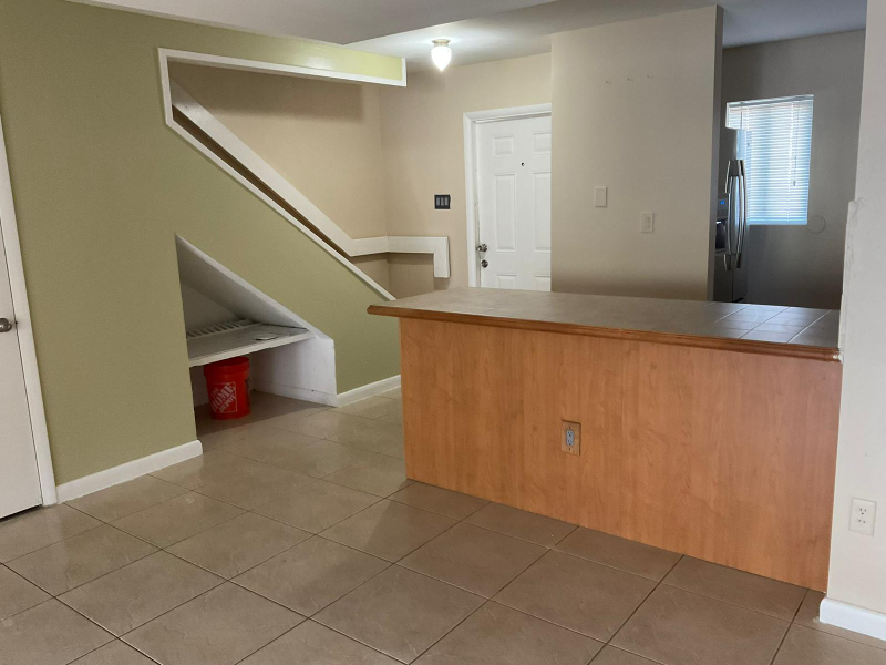 Miami Townhome: 5448 NW 169th Ter,
