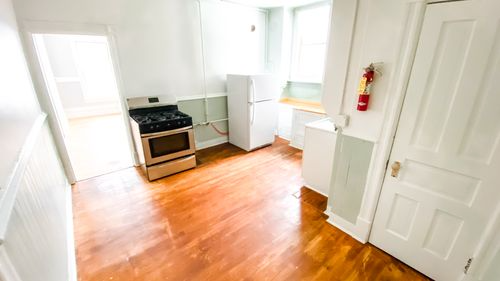 St Johnsbury Apartment: 462 Railroad St