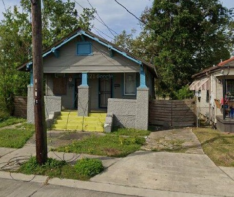 new orleans House: 2120 desire