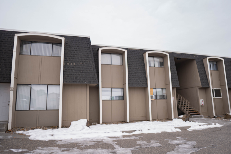 Kennewick Apartment: 627 N Tweedt St