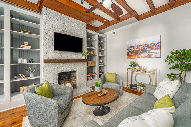 Savannah Condo: 230 Habersham Street